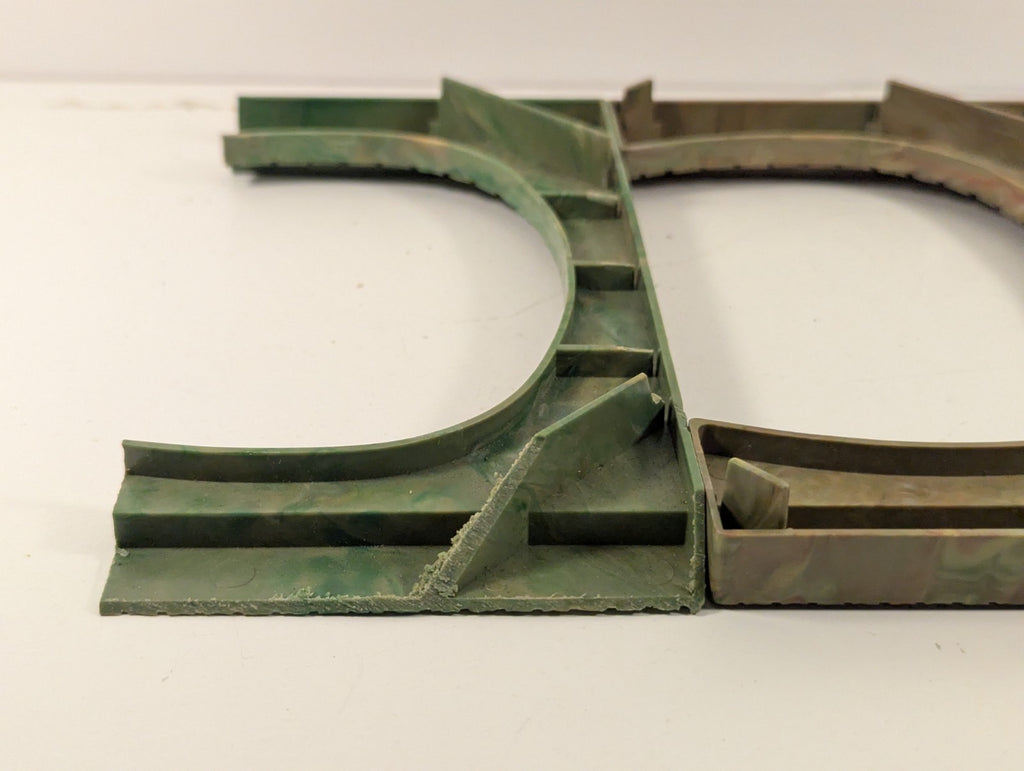 Hornby R164 OO Gauge Double Track Tunnel Portals - one portal is damaged