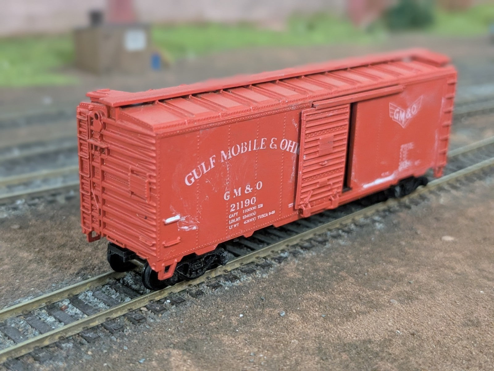 Athearn HO Gauge 1201 Gulf Mobile & Ohio 40FT Box Car