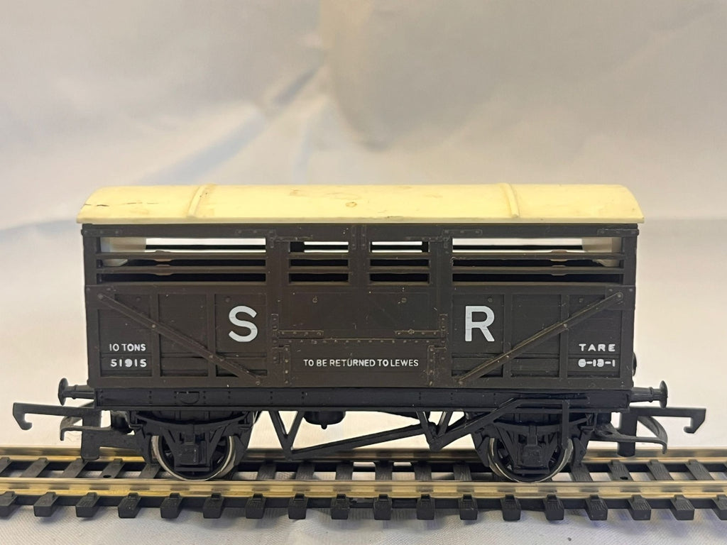 Hornby OO Gauge R106 Southern Railway Sheep Wagon
