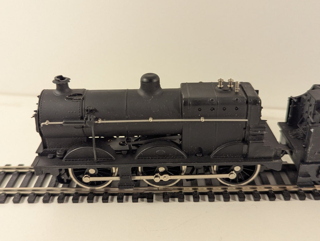 Airfix OO Gauge – BR Black 0-6-0 Class 4F ‘44454’ (Missing Cab and Buffers)