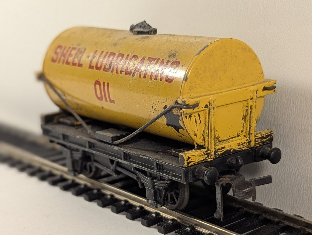 Hornby Dublo OO Gauge Shell Lubricating Oil Tank Wagon Goods Wagon Shell Yellow