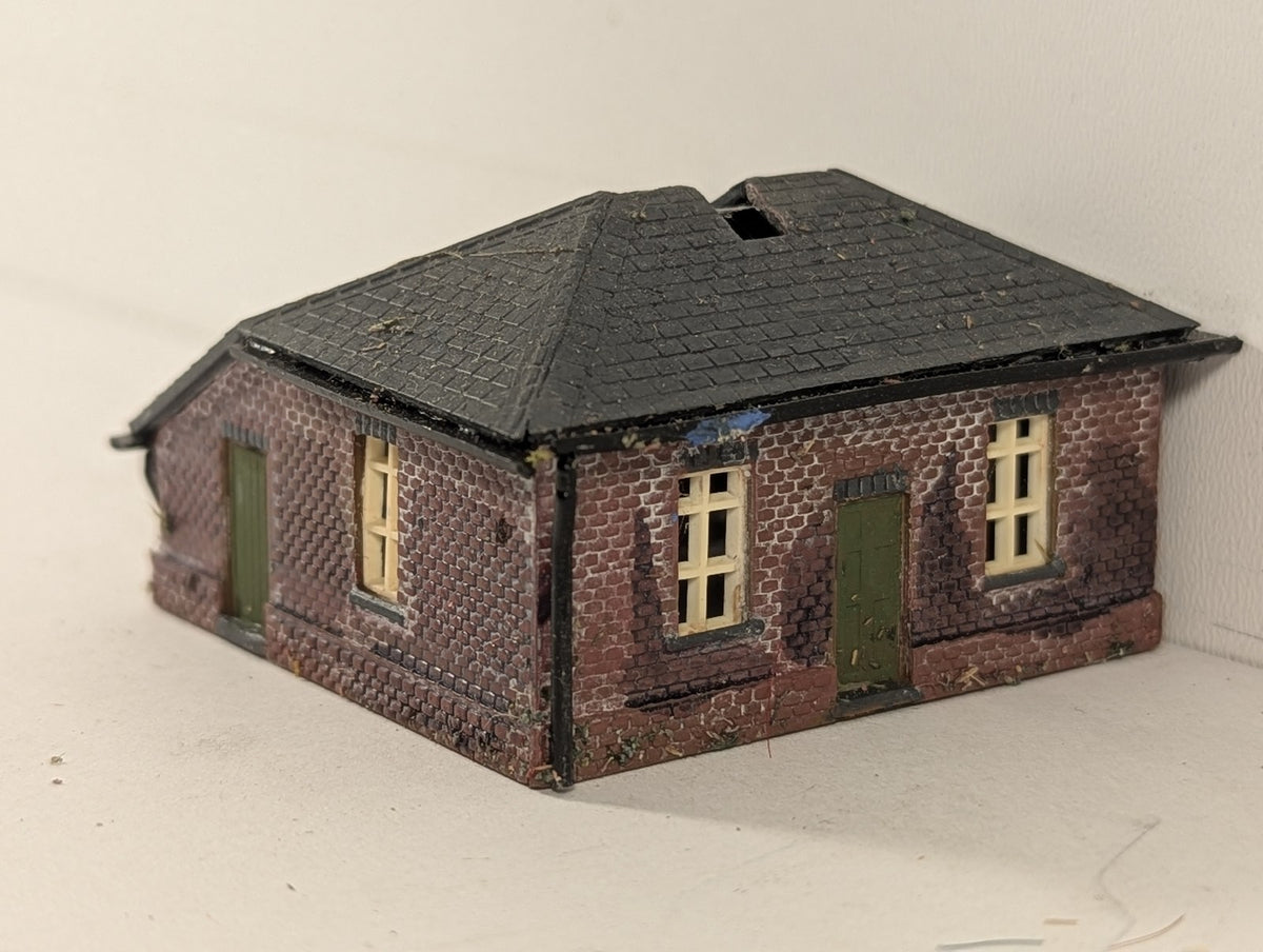 N Gauge Weighbridge Office Buildings Red Brick