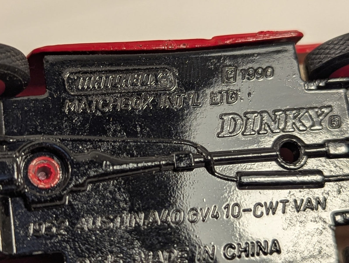 Matchbox Dinky 1952 Austin A40 GV4 10-CWT Van Die-cast Model Van JFW 390