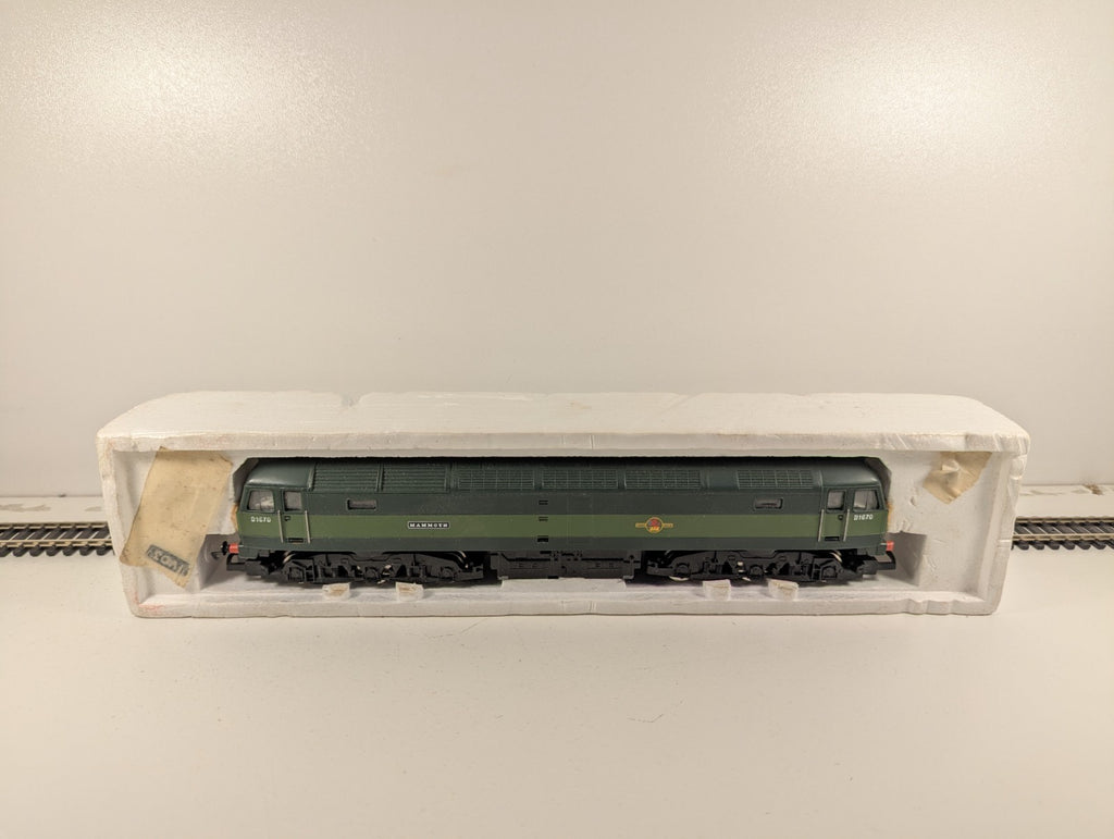 Hornby R073 BR Class 47 D1670 “Mammoth” BR Two Tone Green