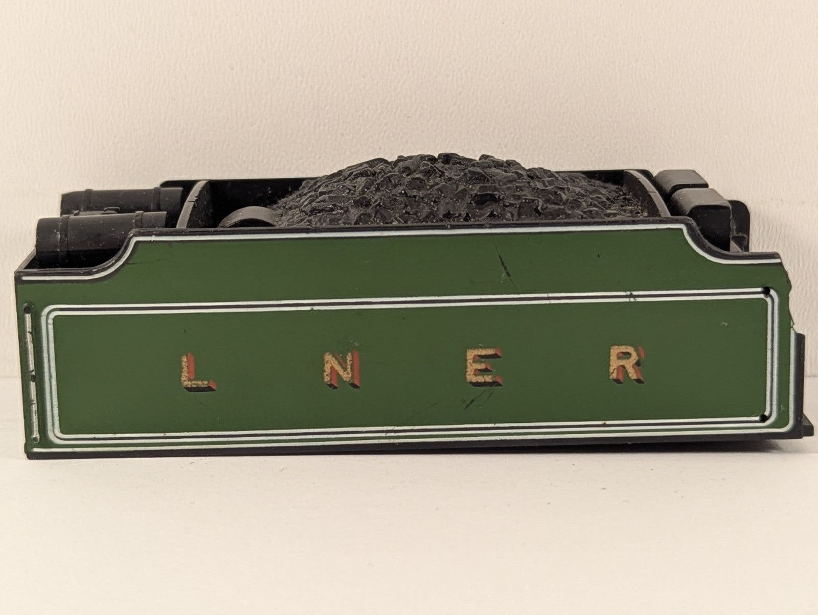 Hornby OO Gauge LNER Group Standard Tender Shell - Spares/Repairs