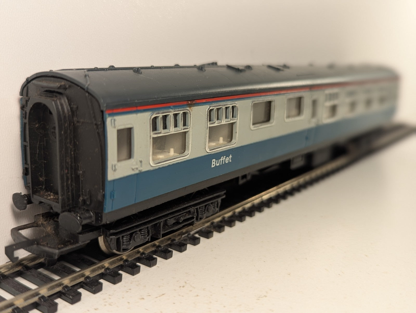 Hornby OO Gauge BR Mk1 Buffet Coach Passenger Coach 1805 BR Blue