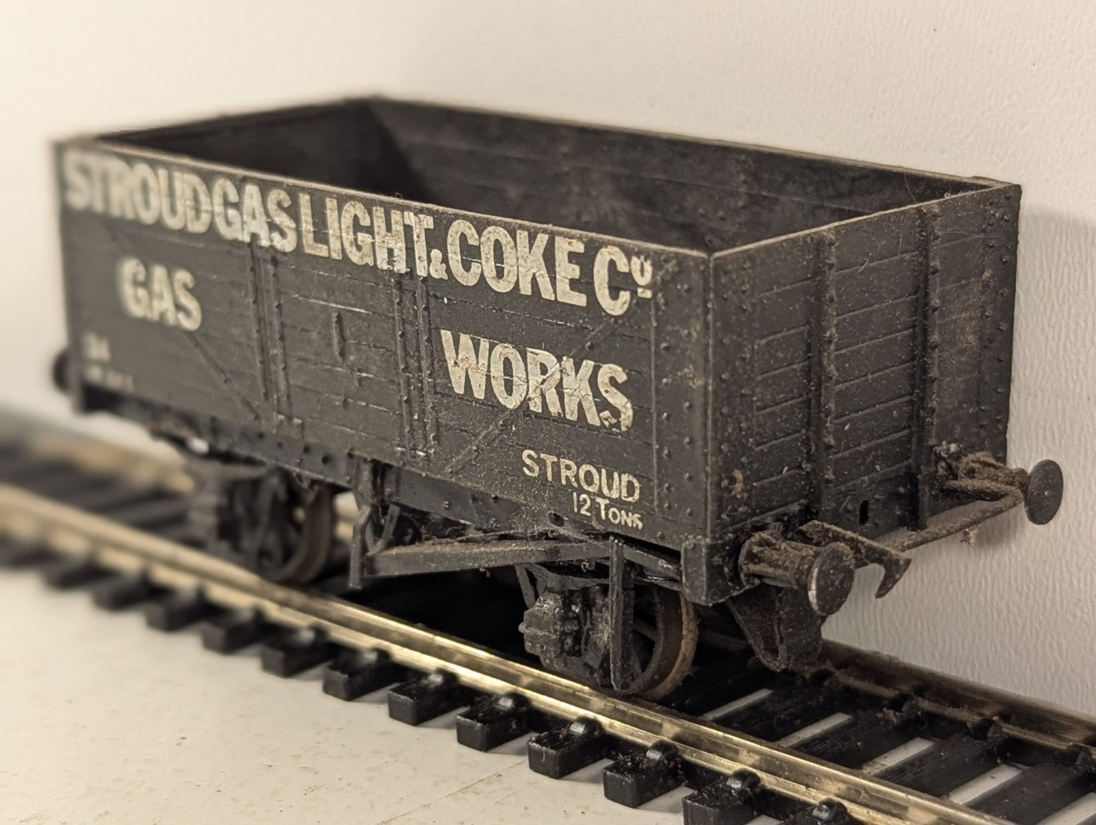 Kit Built OO Gauge 7 Plank Open Wagon Goods Wagon 34 Stroud Gas Light & Coke Co