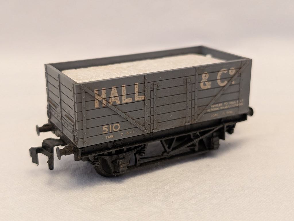 Trix / Liliput 1364 OO Gauge Hall & Co 7-Plank Open Wagon