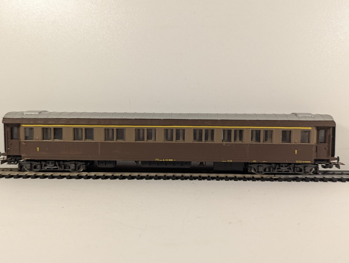 Rivarossi HO Gauge FS Az 52000 First Class Coach Passenger Coach Az 52 008