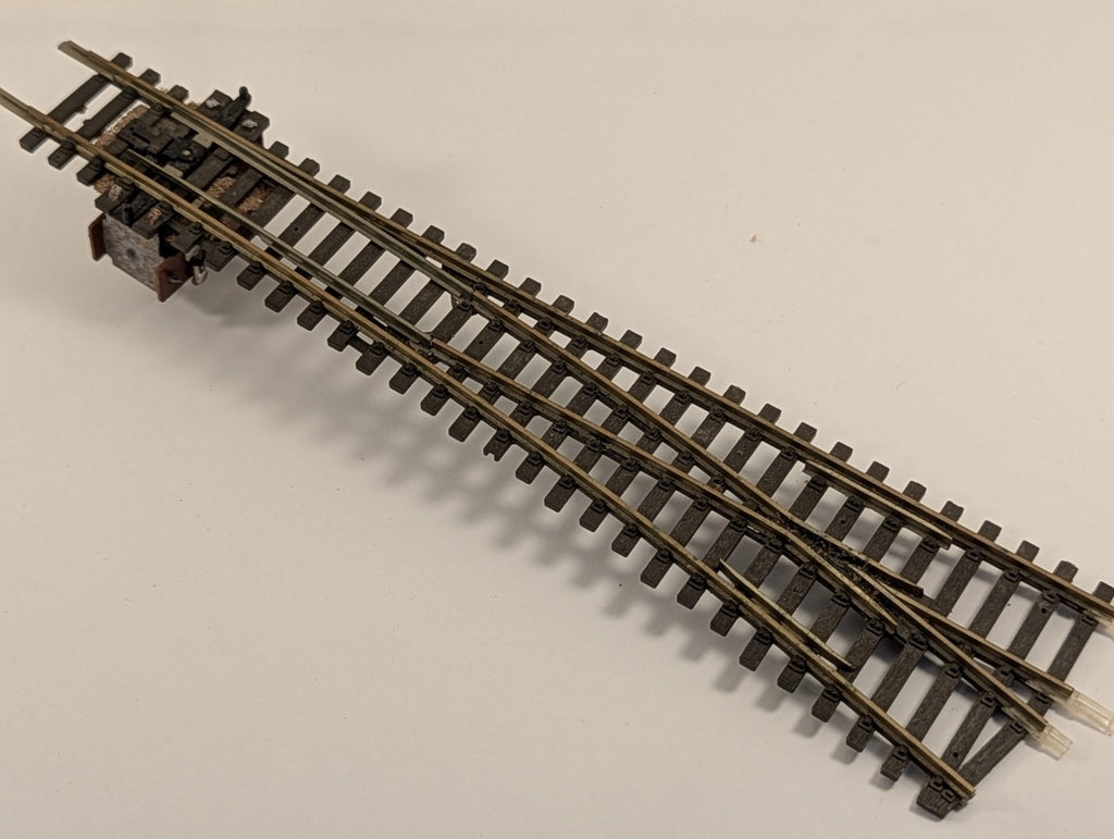 Peco OO Gauge Point with Point Motor
