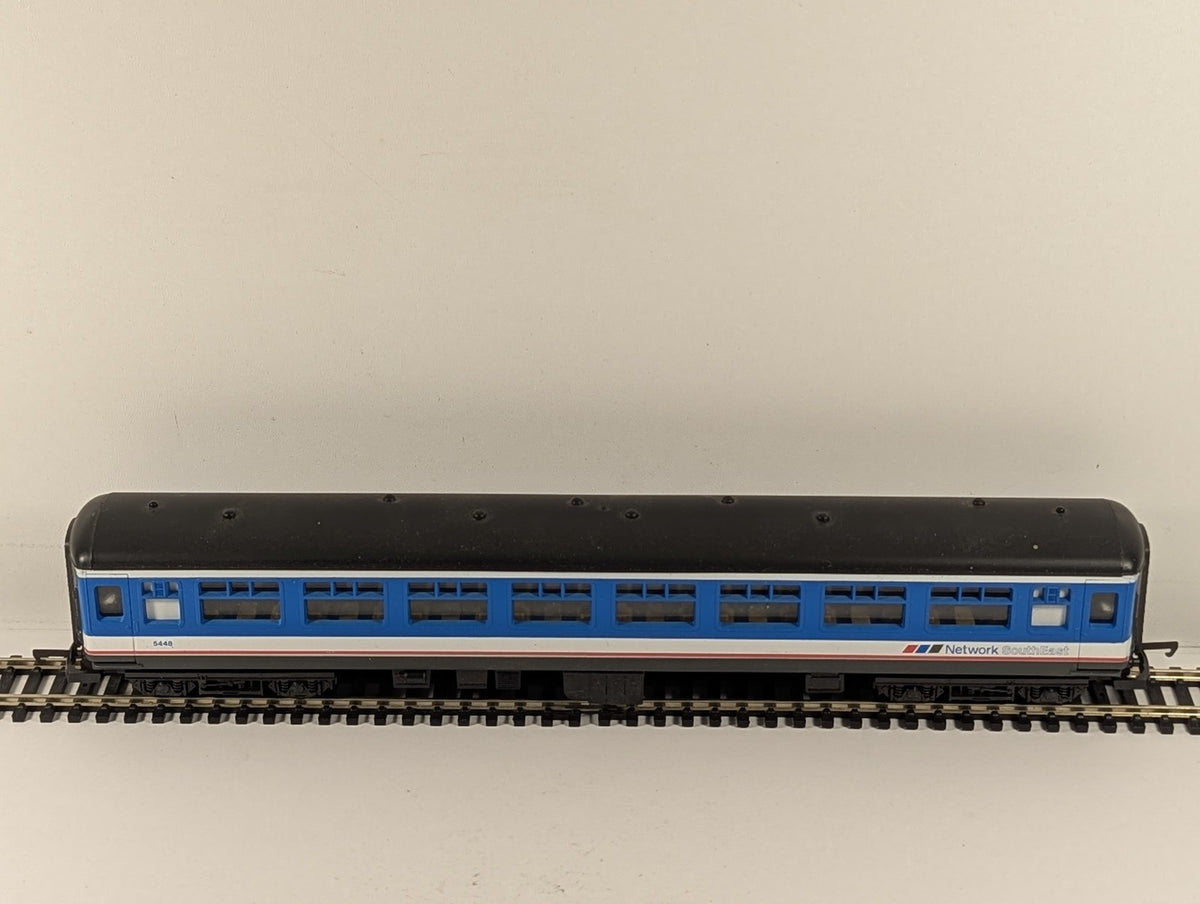 Lima OO Gauge BR Mk1 Tourist Second Open Coach Passenger Coach 5448