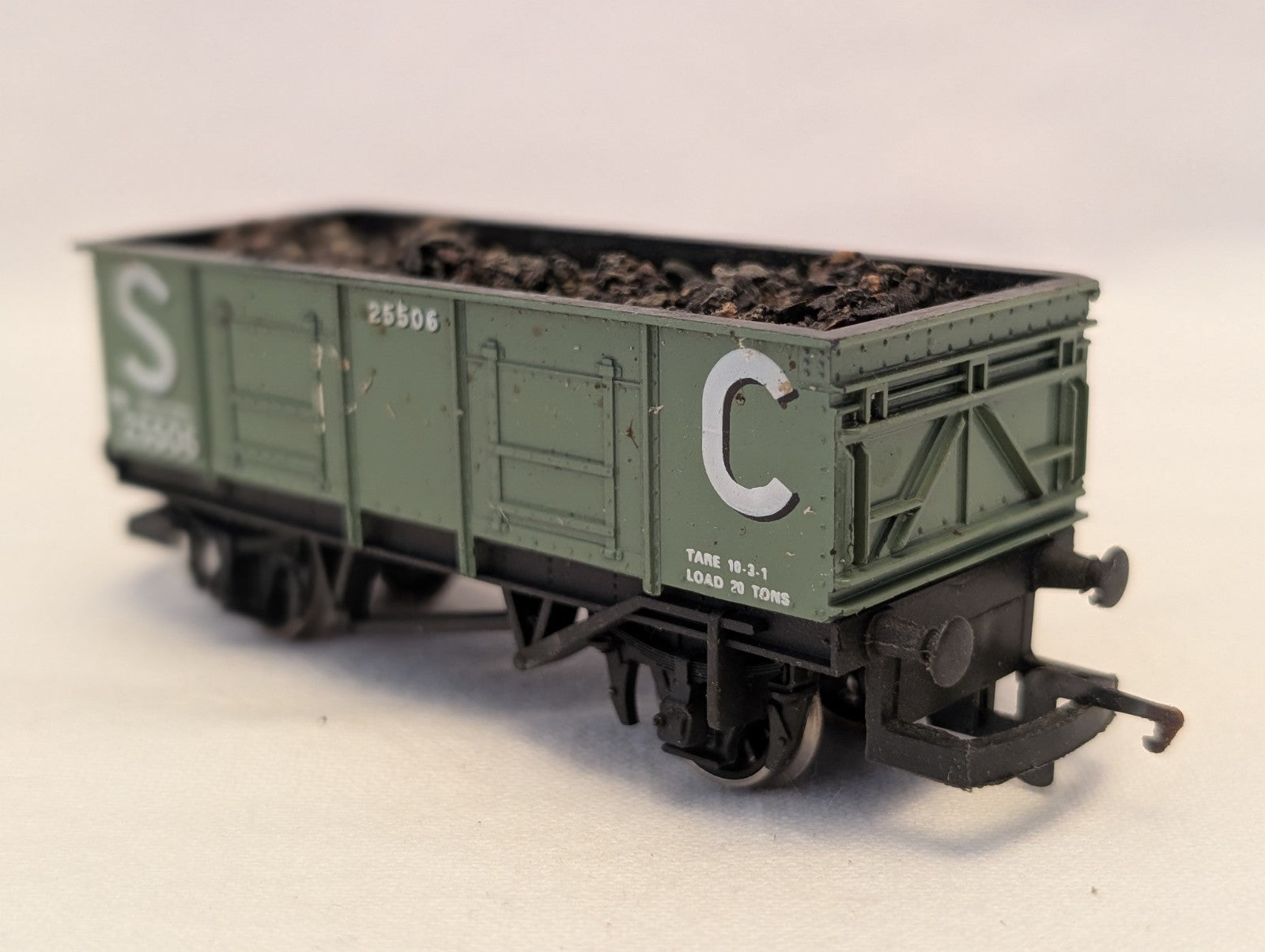 Hornby OO Gauge Stephenson Clarke 20 Ton Mineral Wagon Goods Wagon