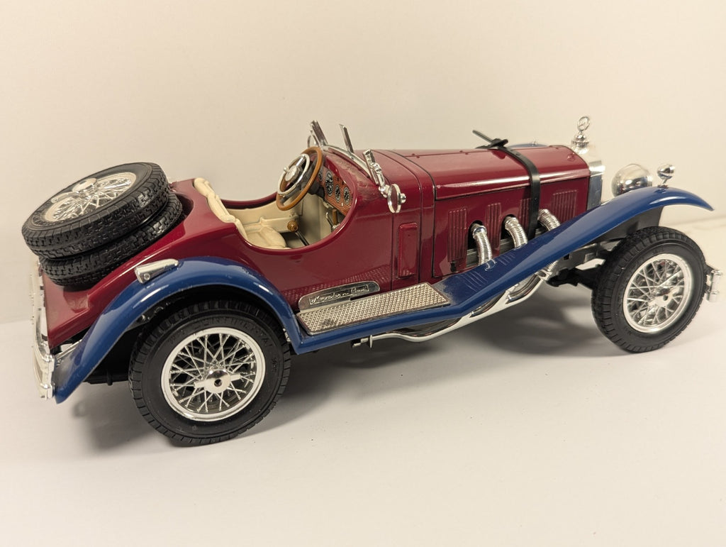 Bburago 1:18 1928 Mercedes-Benz SSK Die-Cast Model