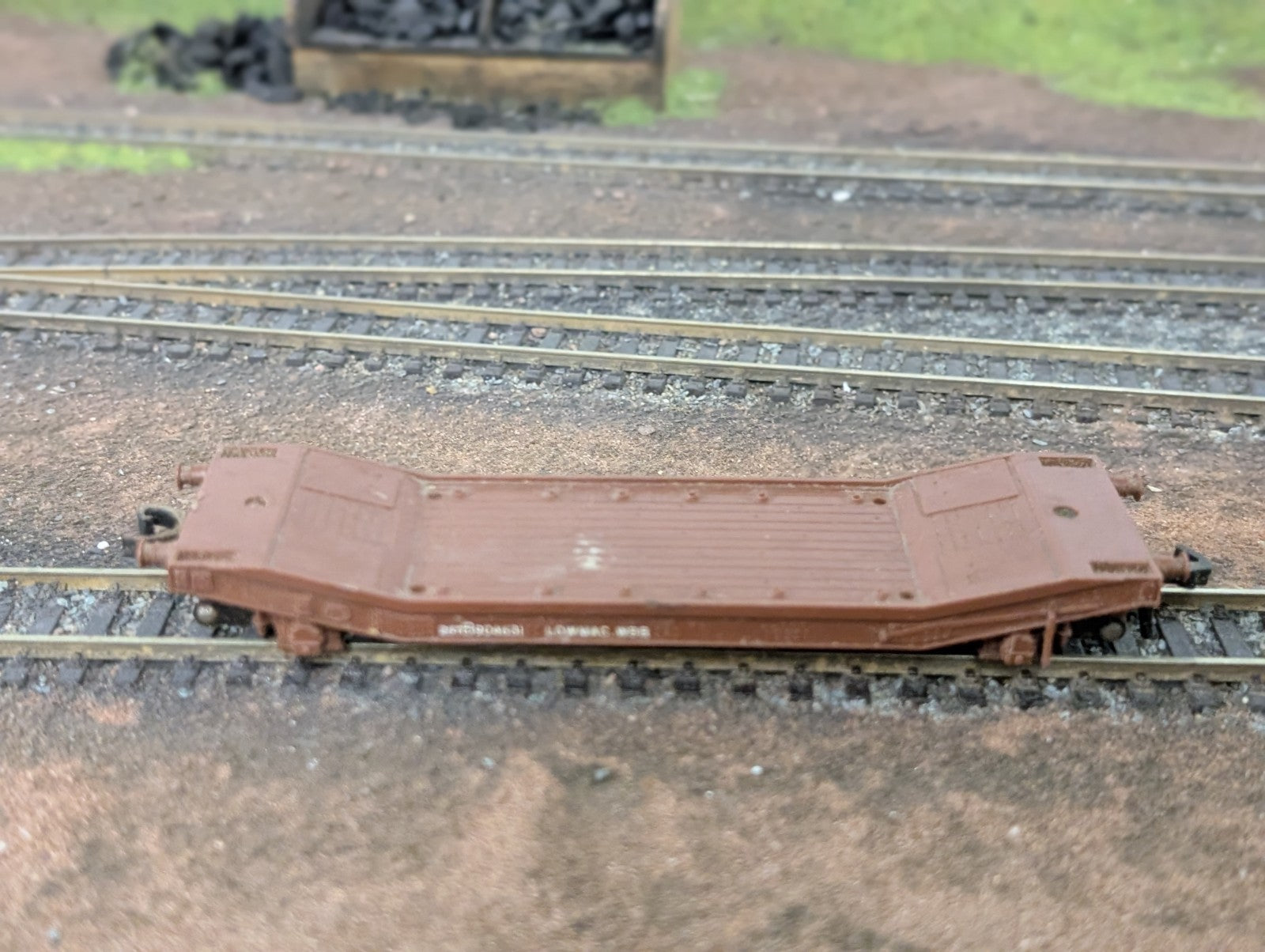Hornby Dublo 00 Gauge 4652 Machine Wagon Lowmac Goods Wagon