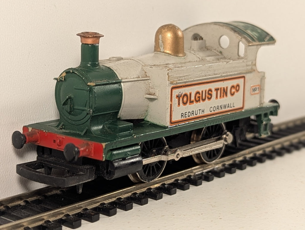 Hornby OO Gauge 0-4-0T Industrial Tank Steam Locomotive 1 Tolgus Tin Co