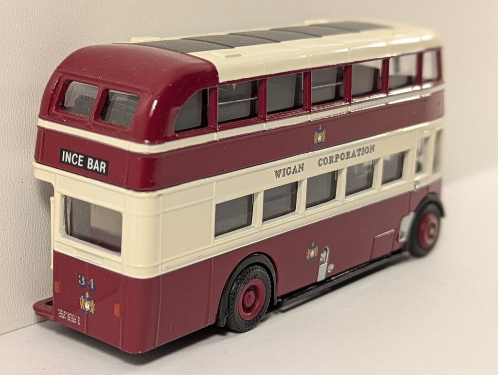 EFE 15801 Leyland PD1 Lowbridge Bus – Wigan Corporation Livery – 1:76 Scale