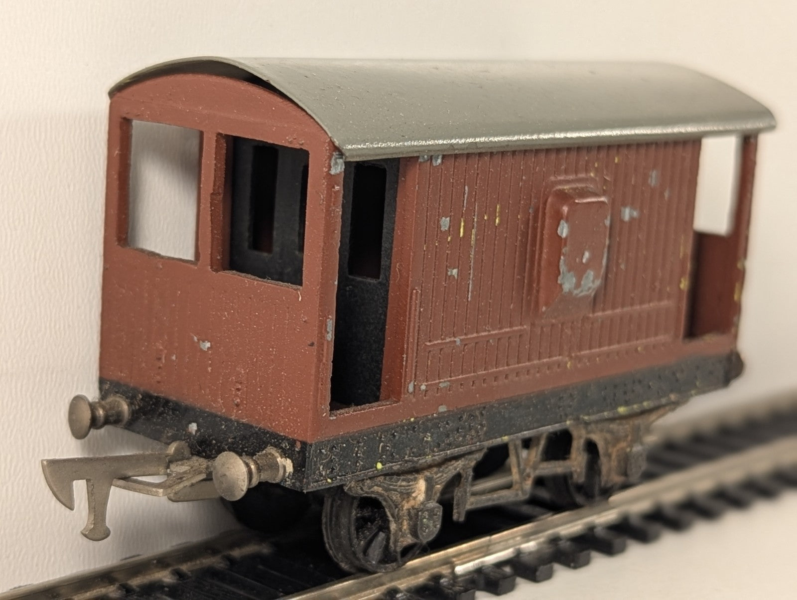 Graham Farish British Rail 20 Ton Brake Van
