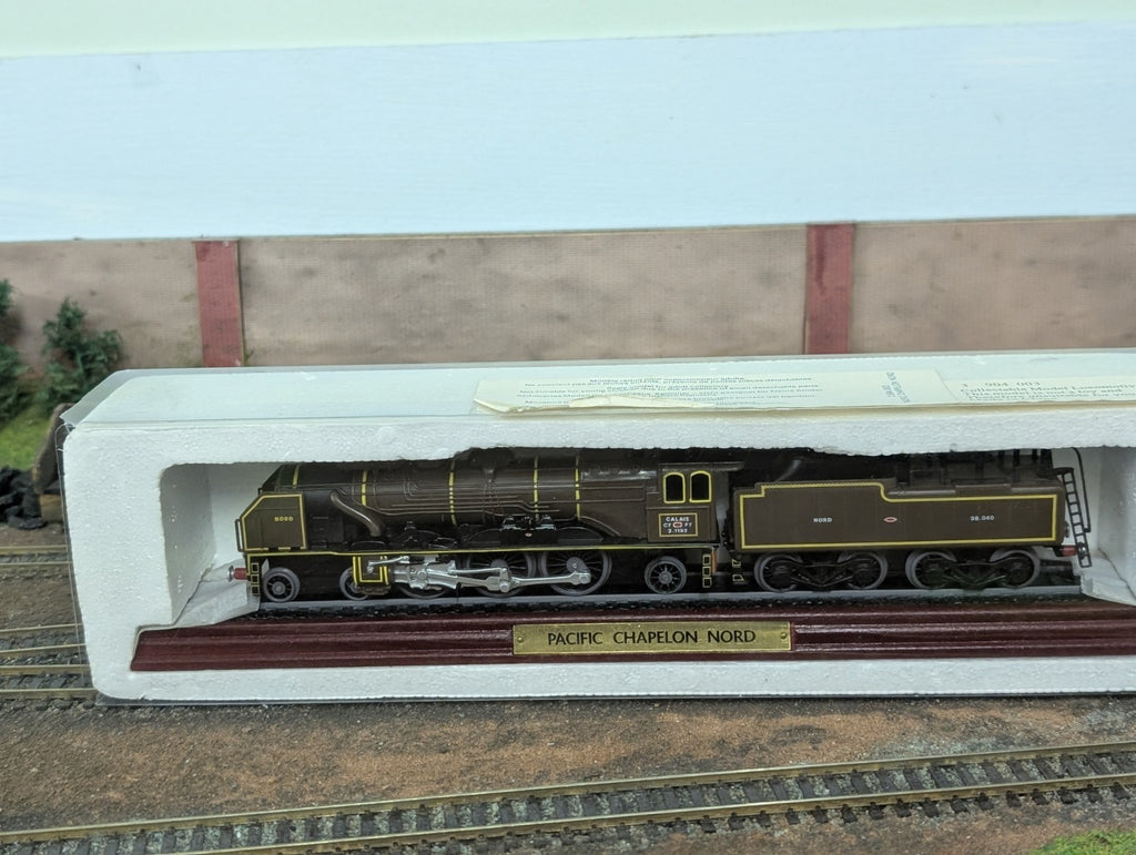 Atlas Editions Pacific Chapelon Nord Model Train on Wooden Plinth