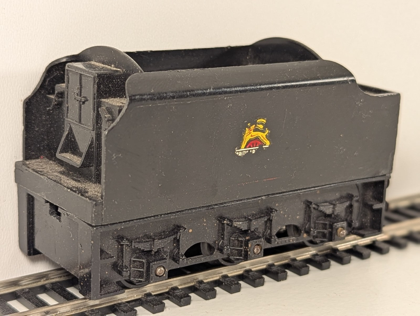 Tri-ang R30 Model Railway Tender