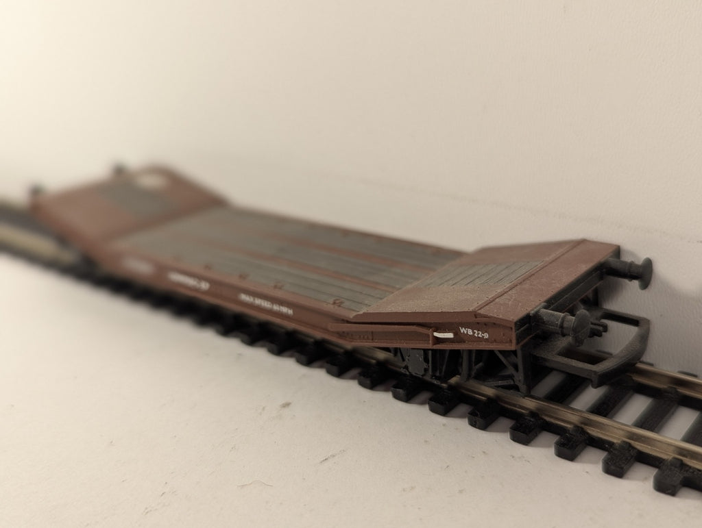 Hornby OO Gauge Lowmac-EP Flat Wagon Goods Wagon E260864 BR Bauxite R233