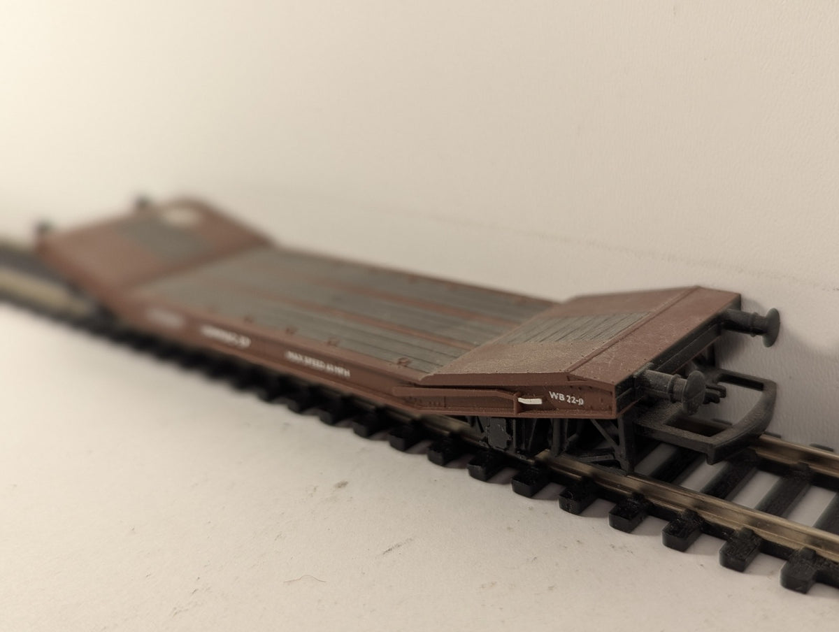 Hornby OO Gauge Lowmac-EP Flat Wagon Goods Wagon E260864 BR Bauxite R233