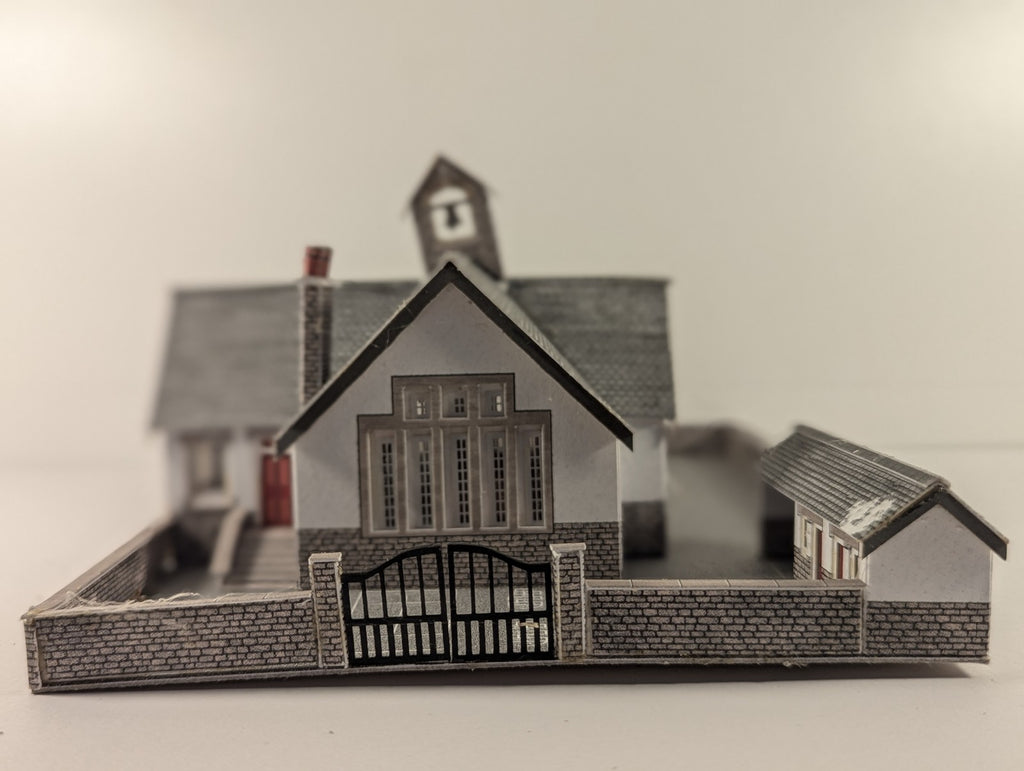 Metcalfe N Gauge Village School Model Building PO253
