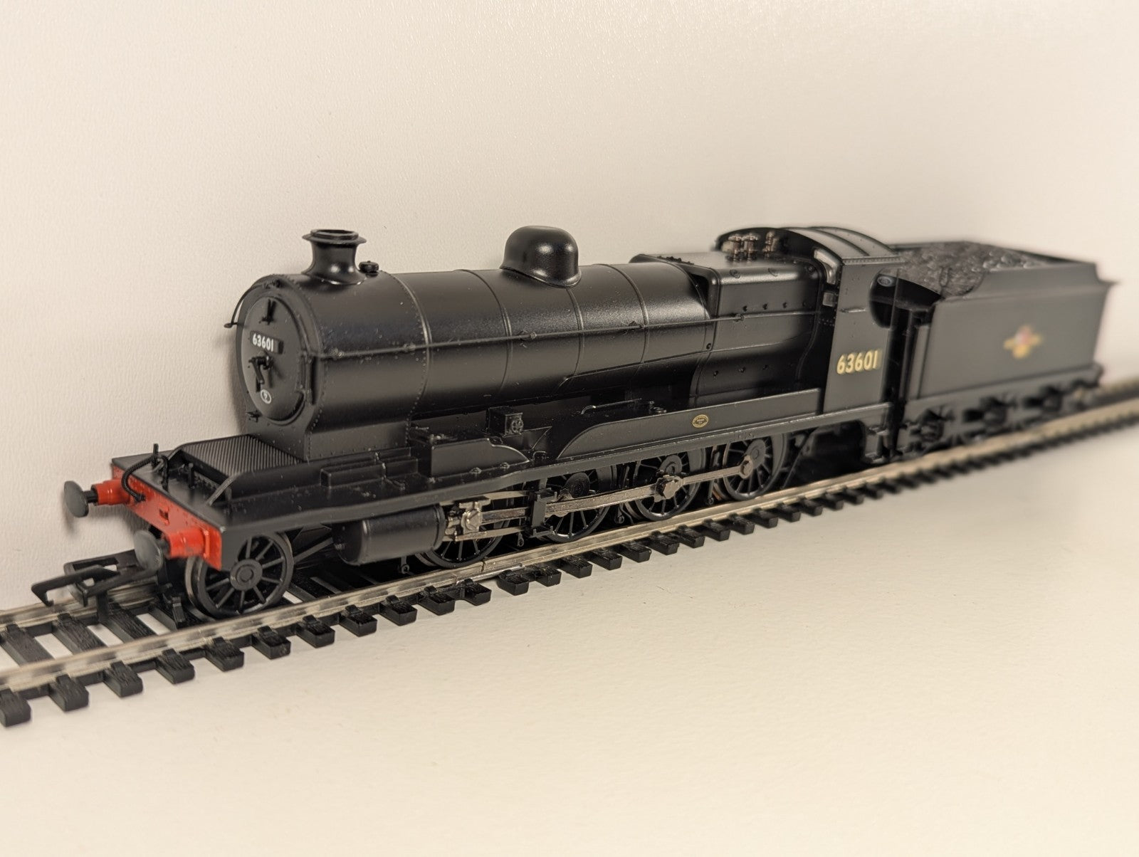 Bachmann 31-001 Robinson O4 Class Steam Locomotive in BR Black (Late Crest)