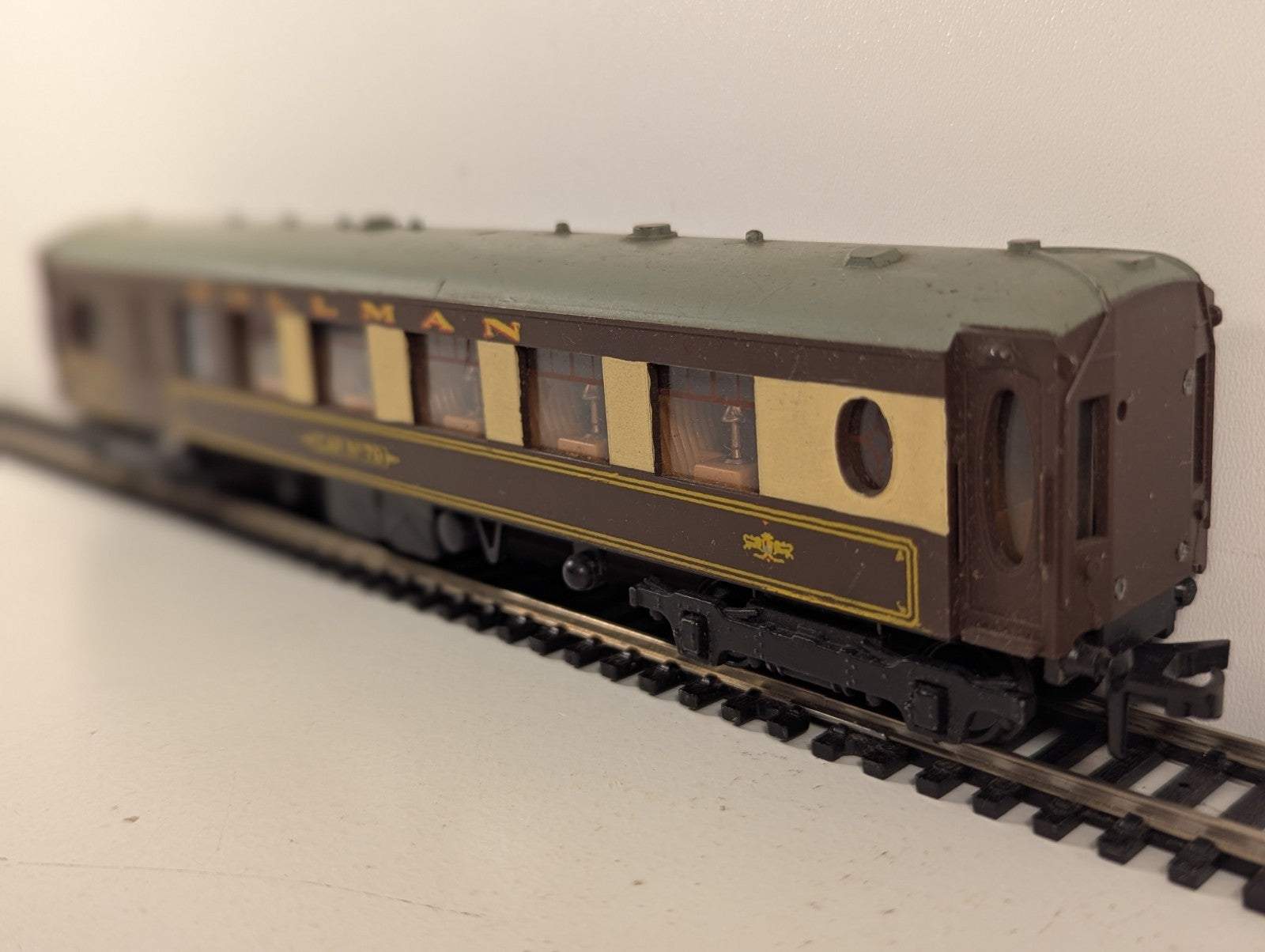 Hornby Dublo Pullman brake Coach No. 79 OO Gauge