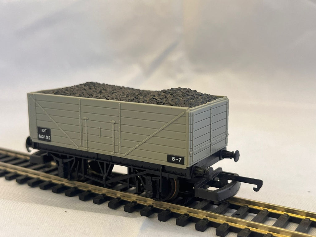 Lima 305675 BR Grey 7 Plank Wagon M3132
