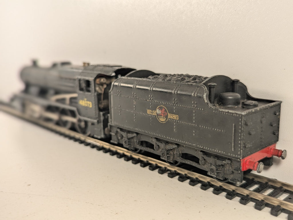 Hornby Dublo OO Gauge Stanier Class 8F 2-8-0 Steam Locomotive 48073