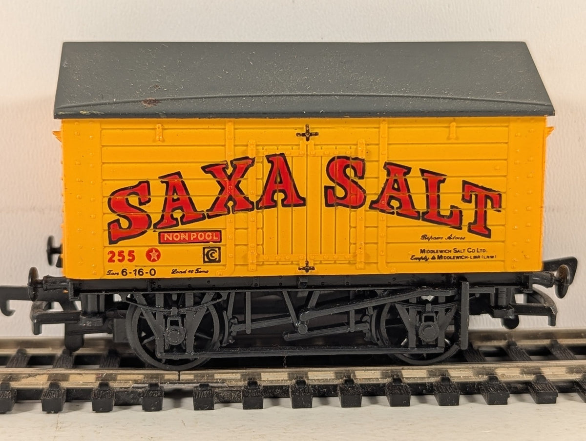 Bachmann OO Gauge 12 Ton Salt Van Goods Wagon 255 Saxa Salt 37-156