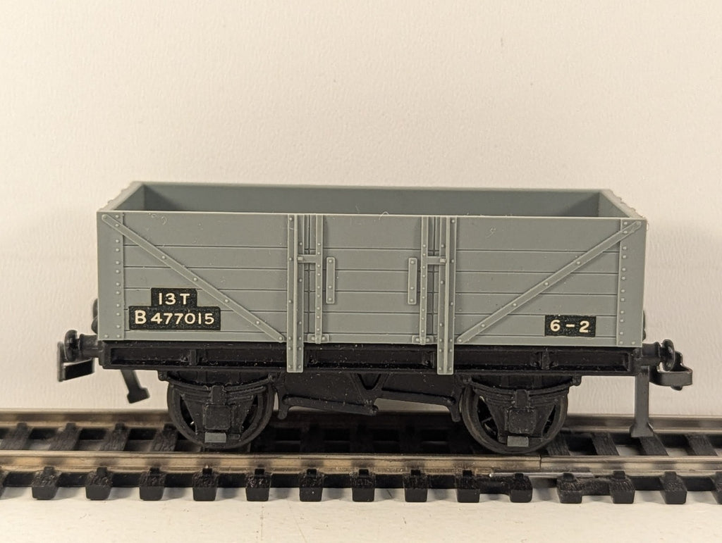 Hornby-Dublo 32074 OO Gauge 13-Ton Standard Wagon - Boxed