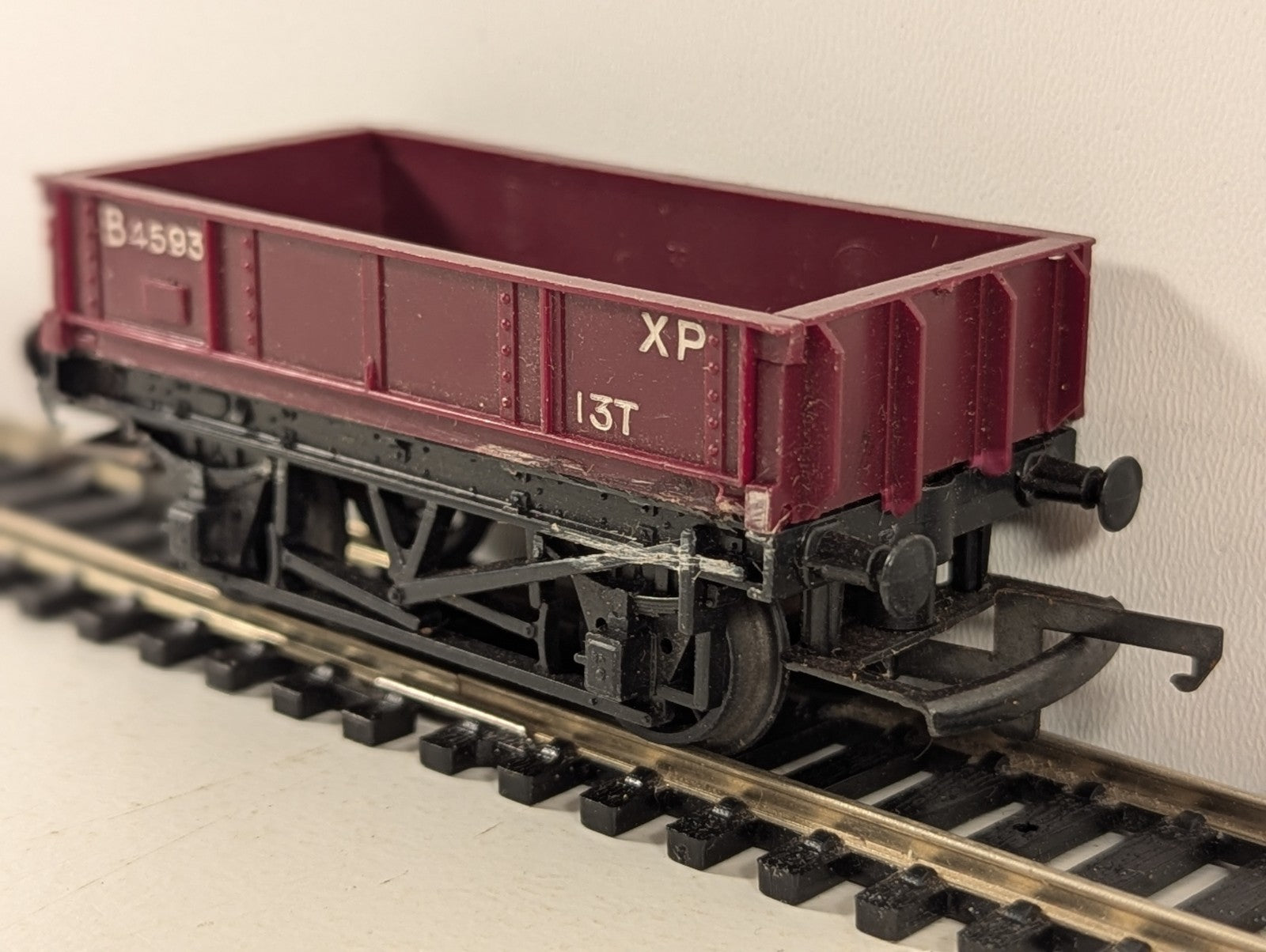 Tri-ang R113 OO Gauge Maroon Drop Side Goods Wagon