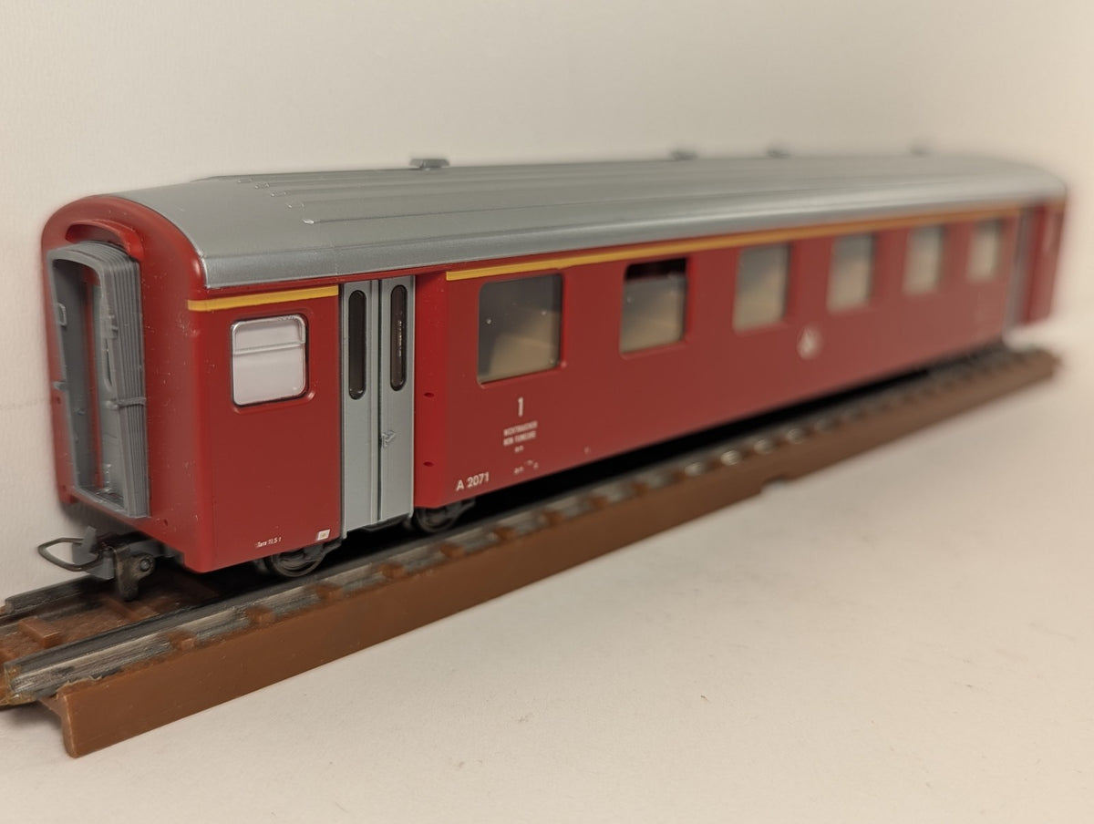 Bemo H0m BVZ 1st Class Coach Passenger Coach A 2071 BVZ Red 3276 501