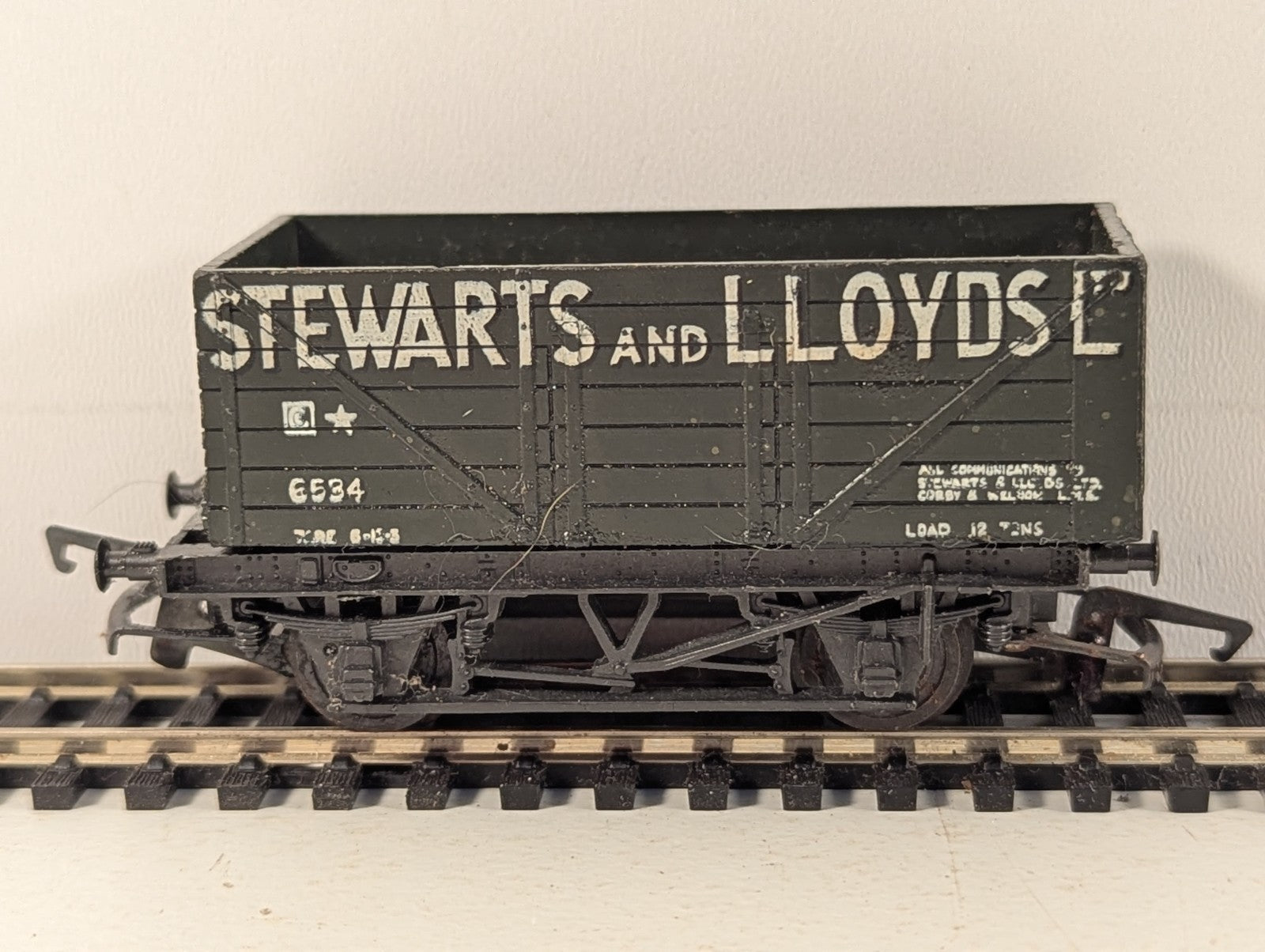 British Trix OO Gauge Stewarts and Lloyds 7-Plank Open Wagon 6534