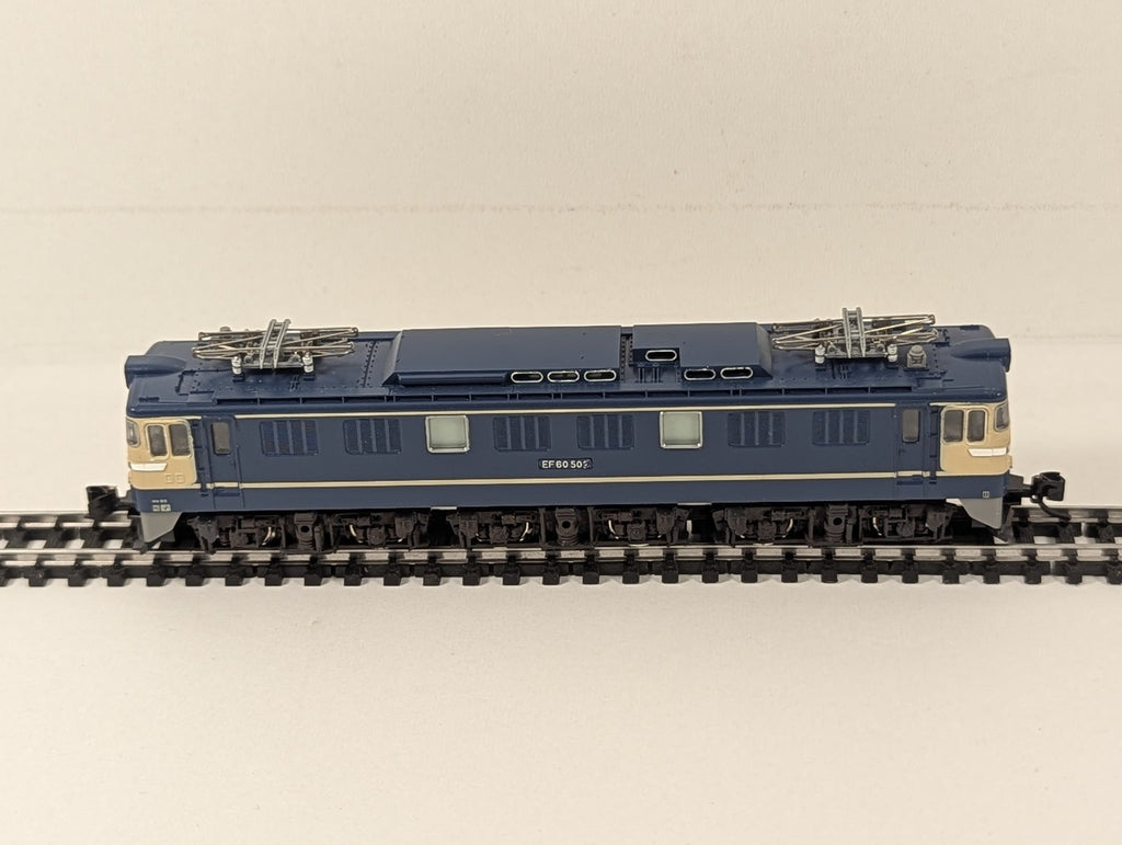 Kato N Gauge JNR Class EF60-500 Electric Locomotive EF60 502 JNR Blue and Cream