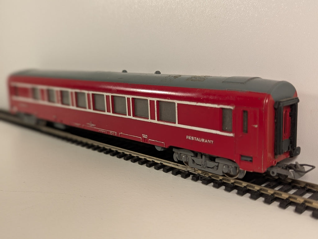 Jouef HO Gauge SNCF DEV Type Restaurant Car