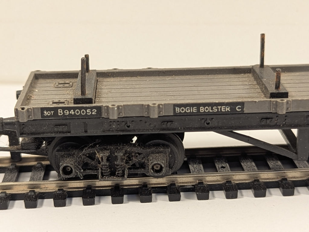 Triang BR Grey 30T Bogie Bolster C Wagon B940052