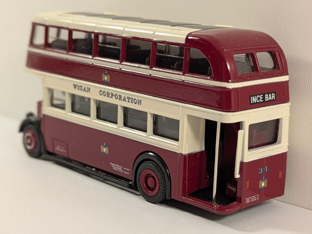 EFE 15801 Leyland PD1 Lowbridge Bus – Wigan Corporation Livery – 1:76 Scale