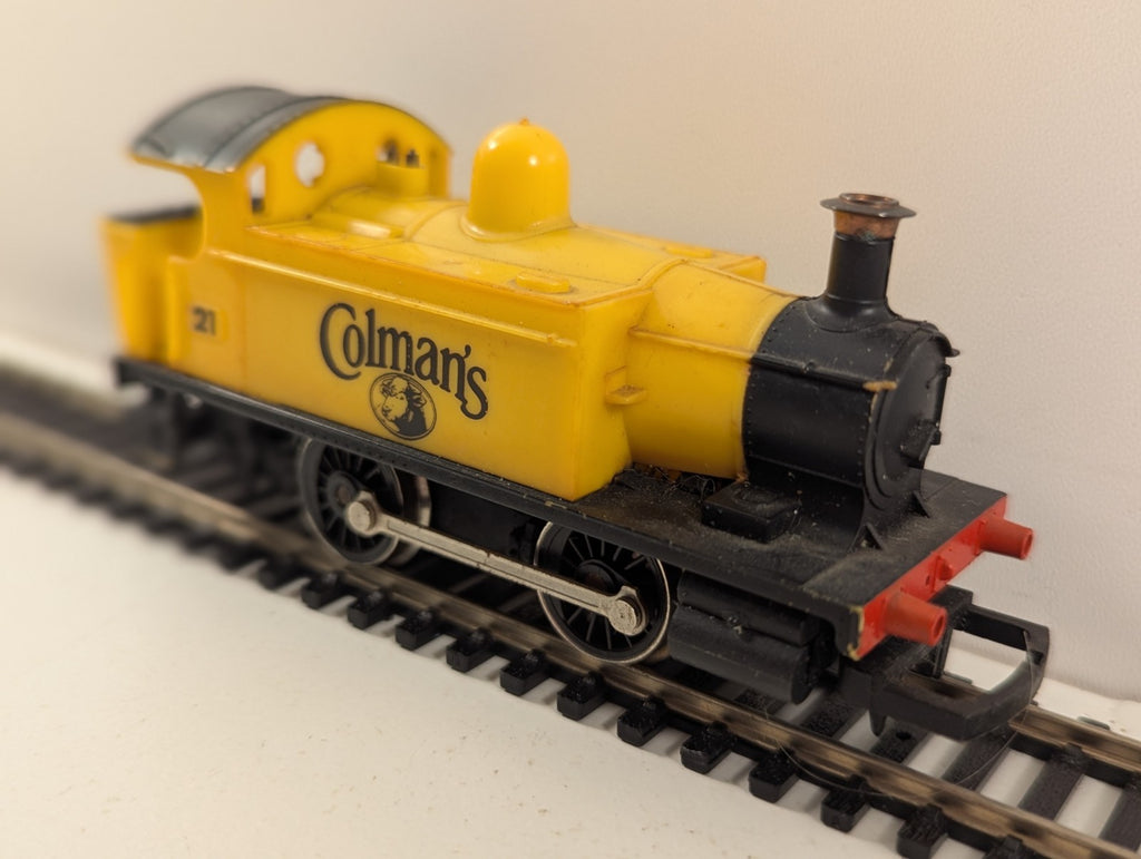 Hornby OO Gauge R155 Holden 0-4-0T “Colman’s Mustard” Yellow Tank Locomotive