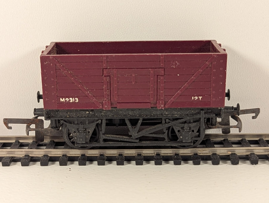 Tri-ang Hornby R112 12T Goods Wagon – Needs a Clean