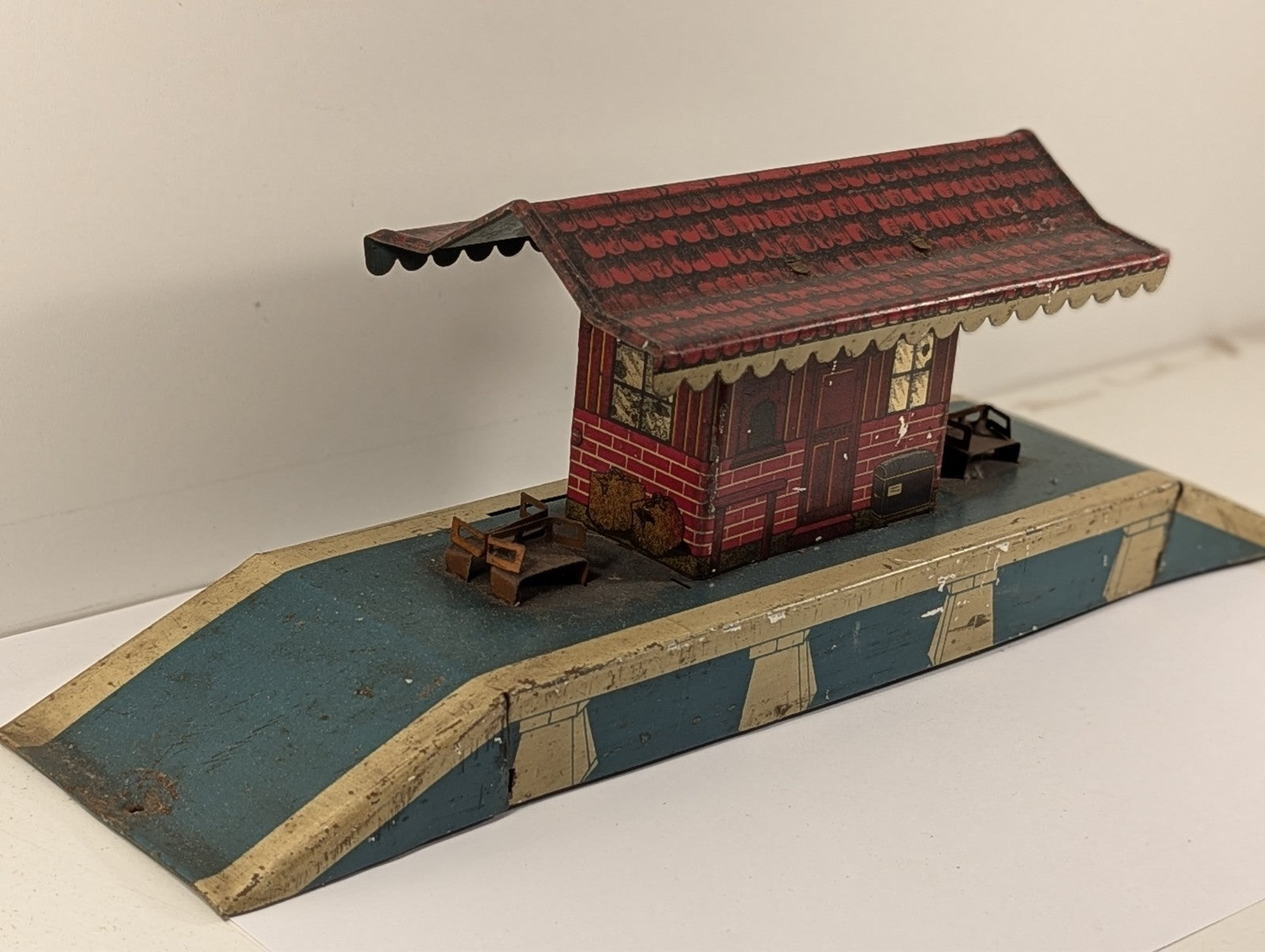 Hornby Dublo OO Gauge Railway Station Building