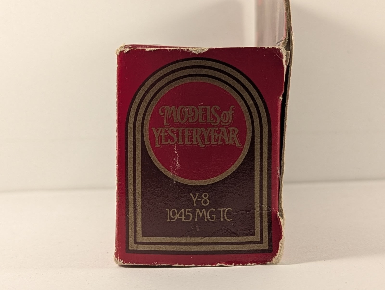 Matchbox 1945 MG TC Die-cast Model Car Cream and Brown Y-8