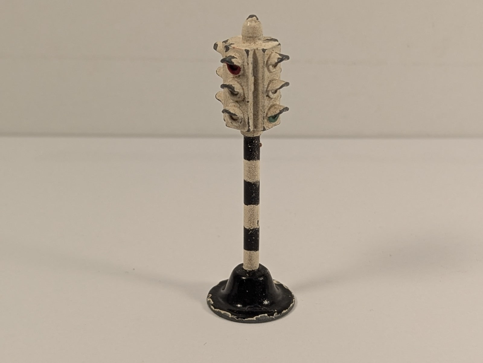 Dinky Toys 47d Traffic Signal