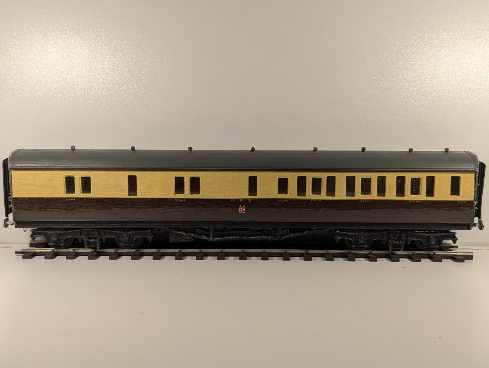 Kitbuilt O Gauge GWR Collett 57ft Bow End Brake Coach