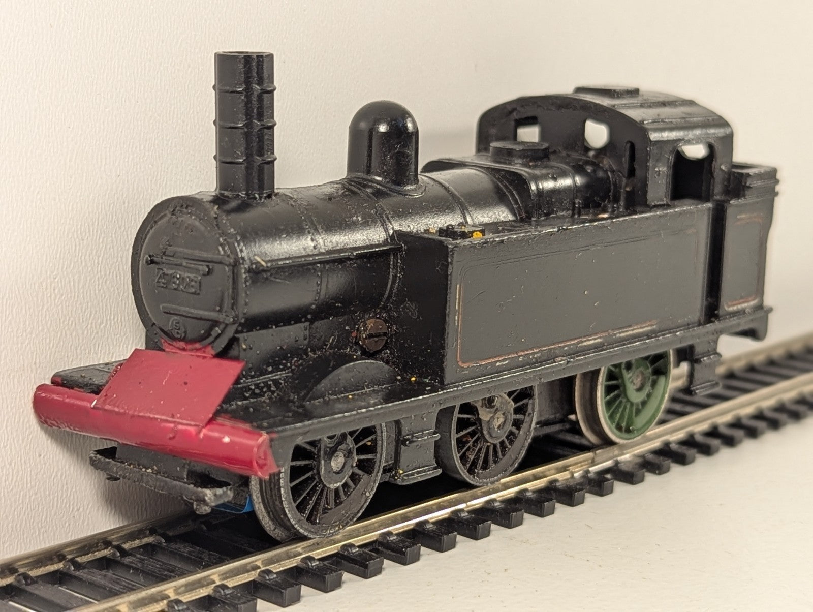 Tri-ang R52 OO Gauge BR Class 3F "Jinty" 0-6-0T Tank Locomotive - Spares/Repairs