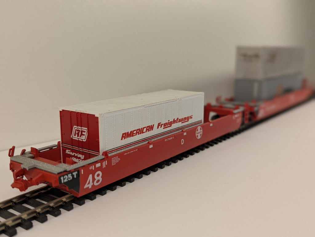 Athearn Deep Well Wagons Santa Fe with Containers
