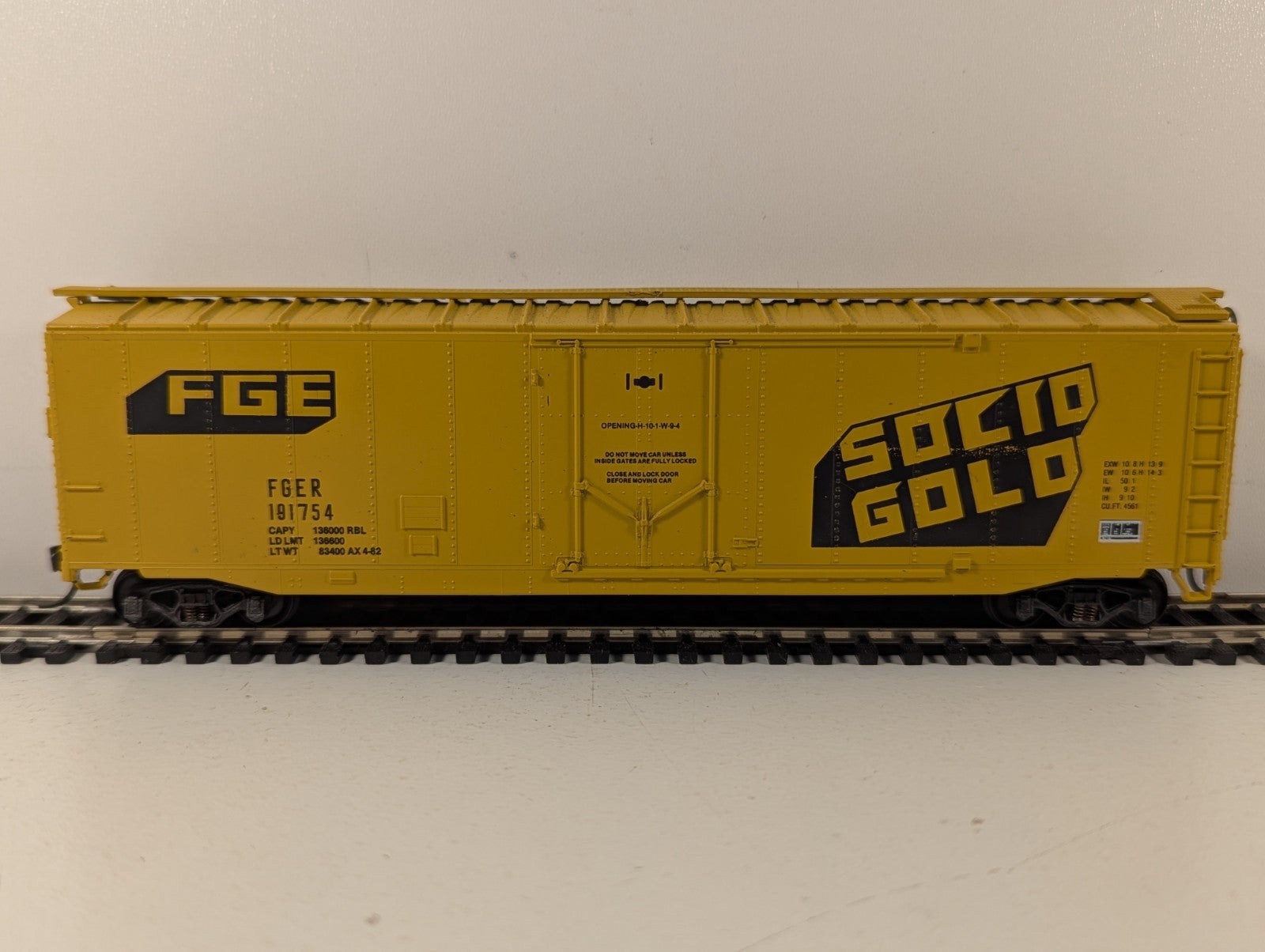 Athearn HO Gauge 50ft Plug Door Boxcar Goods Wagon 191754 FGE