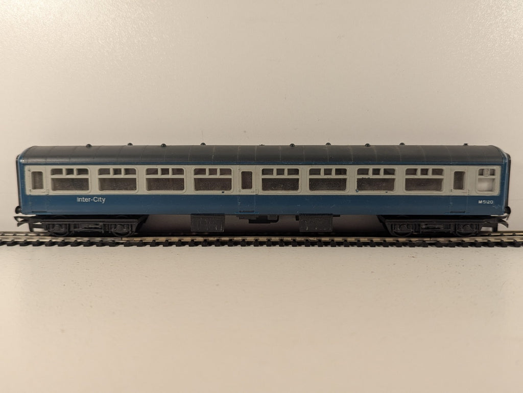 Hornby OO Gauge BR Mk1 Composite Coach Passenger Coach M5120 BR Blue