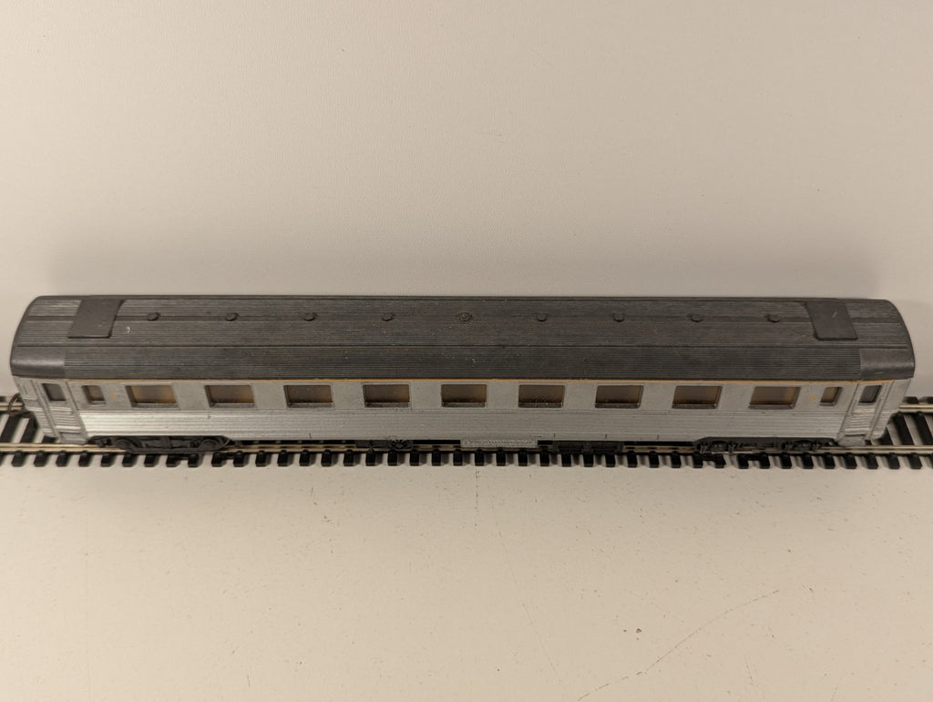 Lima HO Gauge SNCF Passenger Coach